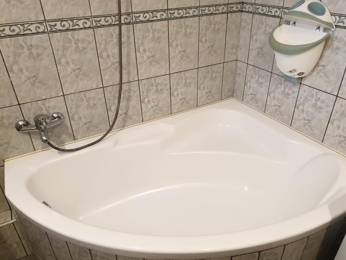 3 Camere Central ヤシ エクステリア 写真